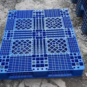 CHO THUÊ PALLET NHỰA TD236