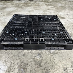 CHO THUÊ PALLET NHỰA TD237