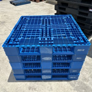 CHO THUÊ PALLET NHỰA TD242