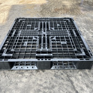 CHO THUÊ PALLET NHỰA TD245