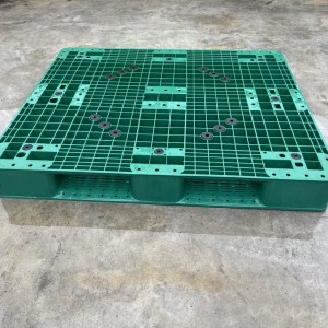 CHO THUÊ PALLET NHỰA TD250