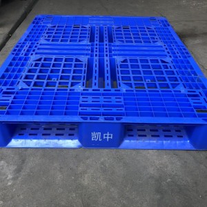 PALLET NHỰA CŨ TD01