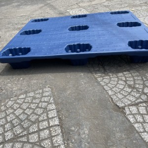 PALLET NHỰA CŨ TD09