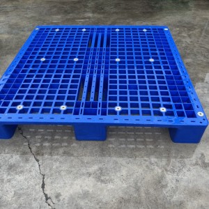 PALLET NHỰA CŨ TD20