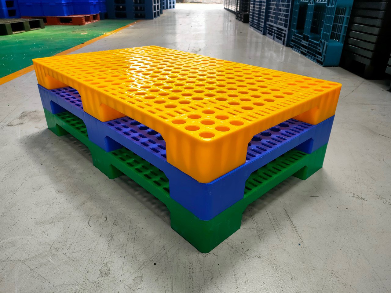 pallet-nhua-kt---1000-x-600-x-100mm_s3235